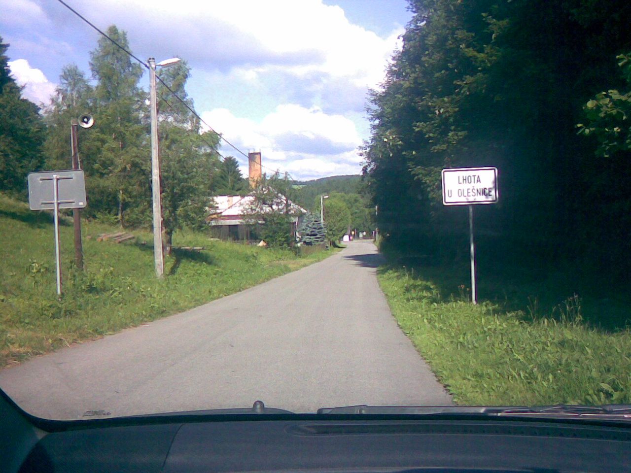 Dorfeinfahrt
